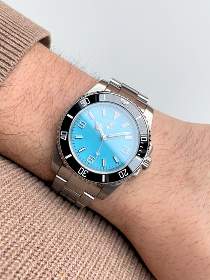 "Skydive" | Diver | Tiffany-Blue | 40 mm