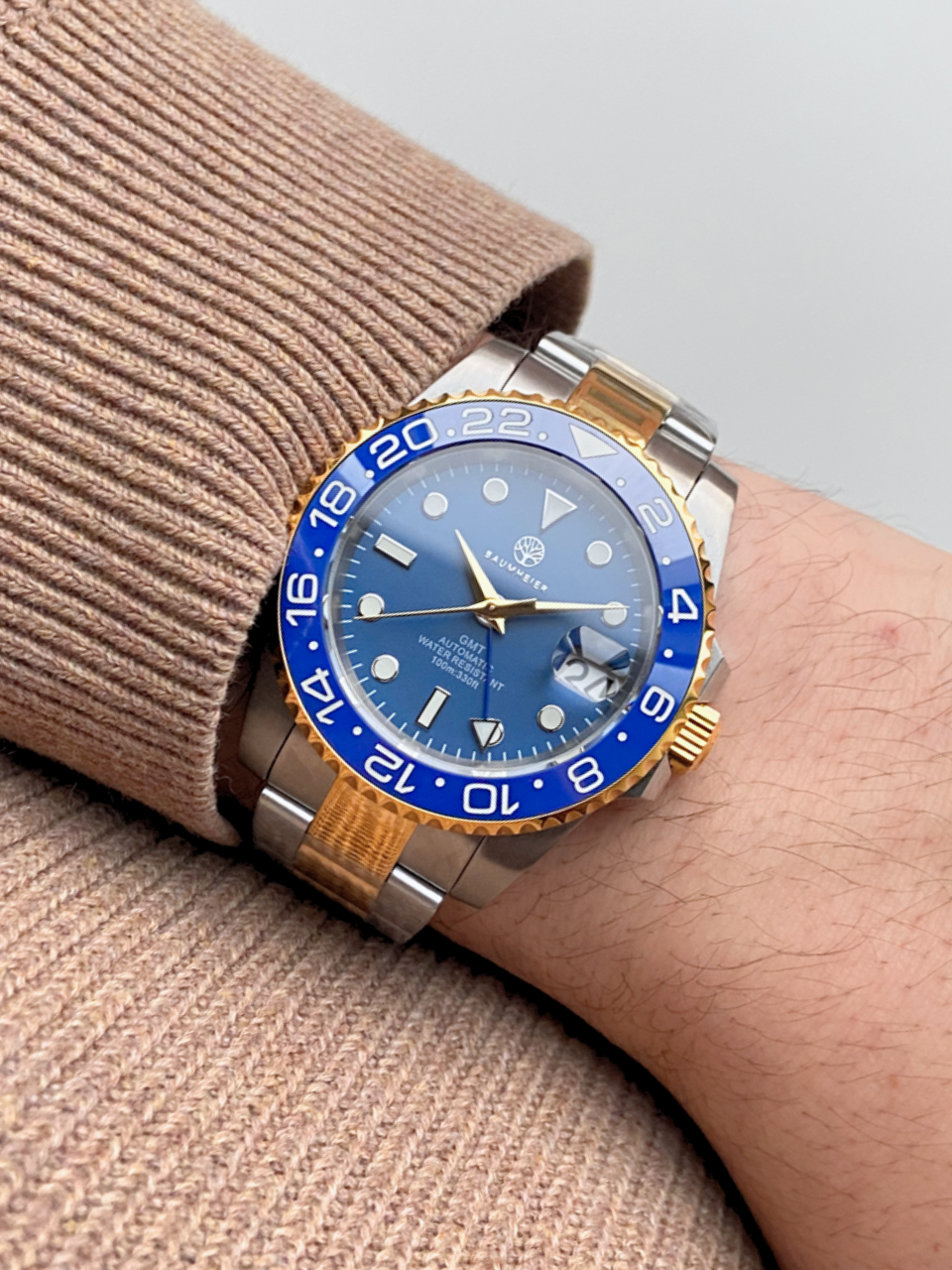 "Poseidon" | GMT | Silver & Gold Bi-Color | 40 mm