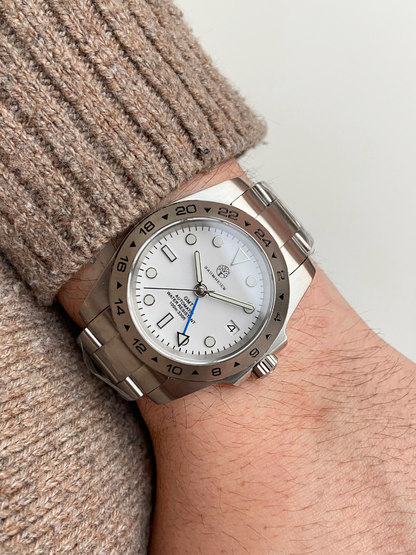 "Blueberry Ice" | GMT | Fixed Bezel | 39 mm